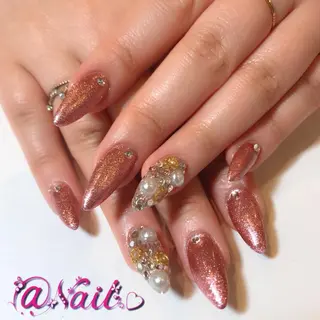 ネイル 小尾 栞のネイルデザイン