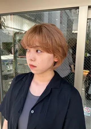 ショート カラー 🌷横浜/レイヤー /艶カラー🌷のヘアスタイル