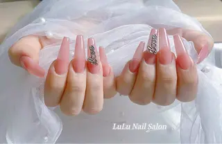 ネイル LU LU NailSalonのネイルデザイン