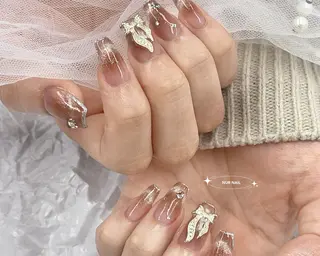 ネイル RINA 🤍のネイルデザイン