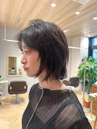 ショート ボブ・レイヤー ・パーマ【iri】のヘアスタイル