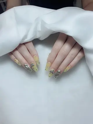 ネイル Amina nail salonのネイルデザイン