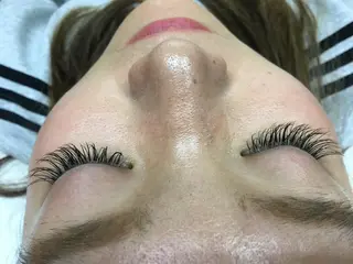 マツエク・マツパ ヘアーインスタジオディアーズ所属・仁平 千賀子のマツエク・マツパデザイン