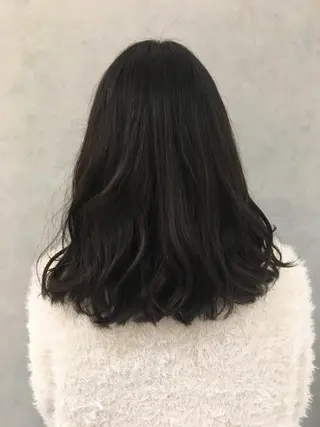 ミディアム カラー ︎︎🧸 ユリ ︎︎🧸のヘアスタイル