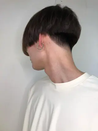 ショート メンズ 鶴﨑 美優亜のヘアスタイル