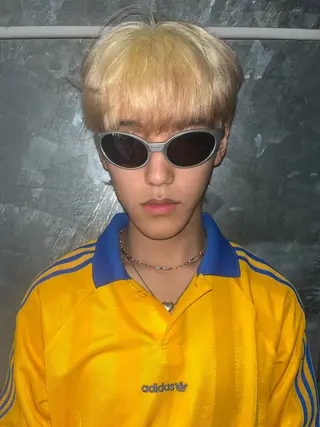 カラー ヘアアレンジ メンズ 原宿・デザインカラー YUI🤍ྀིのヘアスタイル