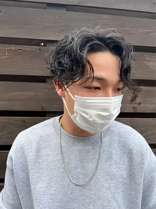 ミディアム パーマ メンズ ブリランチン愛知大学前所属・有田 波人のヘアスタイル