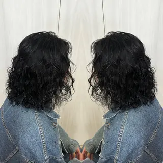 ショート パーマ メンズ 💎ハイトーン/艶 カラー モエカ💎のヘアスタイル