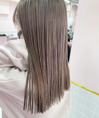 セミロング 透明感カラー× レイヤーカット✨高梨のヘアスタイル