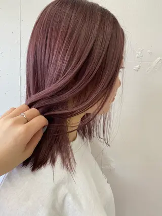 ミディアム 顔周りの垢抜けヘア 立山愛梨のヘアスタイル