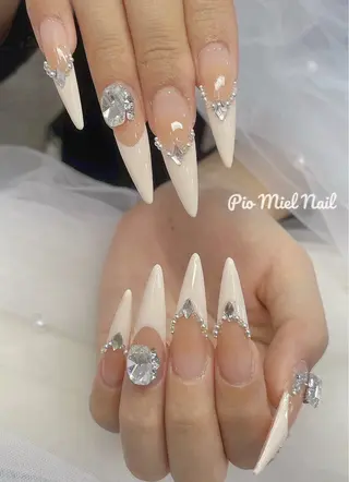 ロング Pio Mielのネイルデザイン