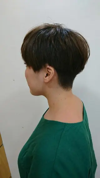 ショート 齋藤 愛美のヘアスタイル