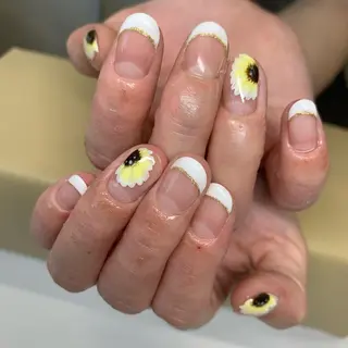 ネイル καρδιά -ｶﾙﾃﾞｨｱ-のネイルデザイン