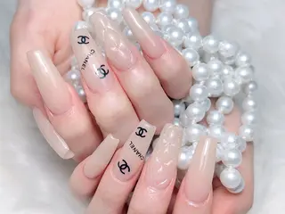 ネイル M🌷nail 長さだし専門店のネイルデザイン
