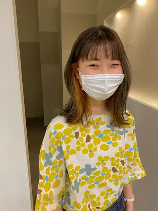 ミディアム カラー 加藤 真由のヘアスタイル
