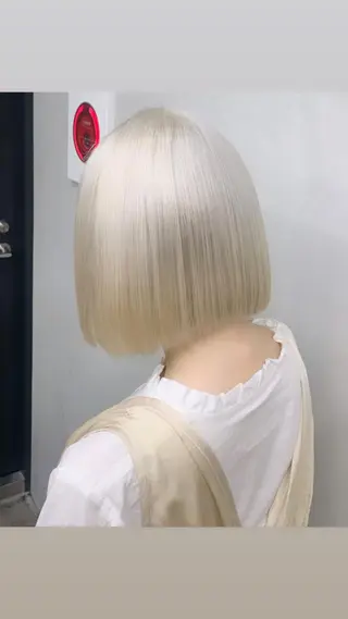 ミディアム カラー 赤みゼロ/透明感 カラー🌿KANTAのヘアスタイル