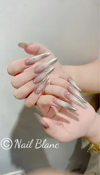ネイル Kurehashi Yui🧸のネイルデザイン