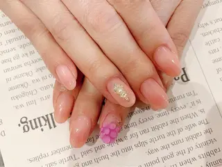 ネイル f'bloom  L’ecrinのネイルデザイン