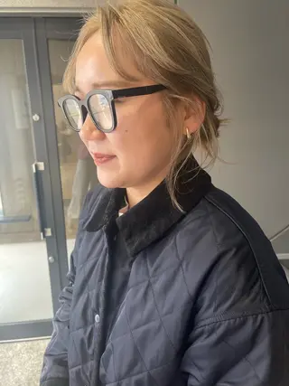 ショート カラー 💓パーマ，💗 レイヤーカットのヘアスタイル
