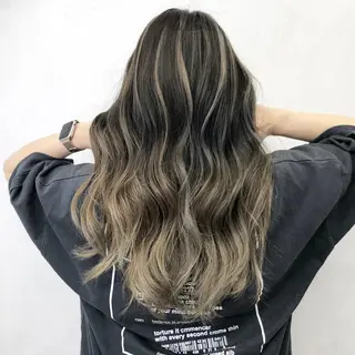 ミディアム カラー タナカ タクヤのヘアスタイル