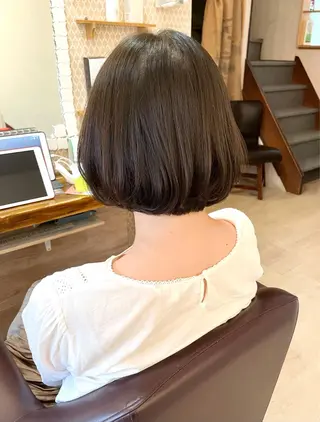 ミディアム しらはま ようこのヘアスタイル
