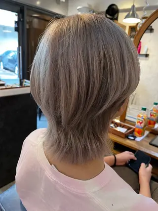 ショート カラー メンズ 佐藤槙哉 サトウシンヤのヘアスタイル