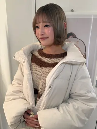 ミディアム 磯　亜由香🌼 ブリーチ/ボブカットのヘアスタイル