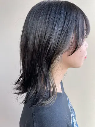 ミディアム 切りっぱなしボブ/ 蒲生四丁目/伊藤瑠唯のヘアスタイル
