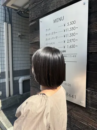 ショート ひらい あいりのヘアスタイル