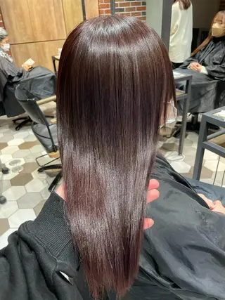 セミロング 髪質改善、縮毛矯正 酸性縮毛矯正のヘアスタイル