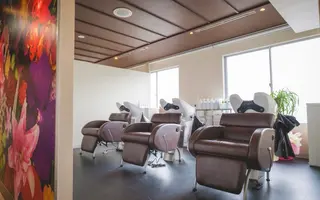 W_SALON ［四条河原町］のヘアスタイル