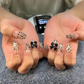 ネイル MHR nailのネイルデザイン