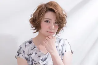 ショート 小野 和摩のヘアスタイル