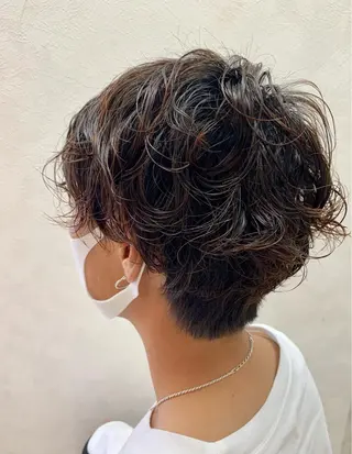 ショート パーマ メンズ 加藤 遥花のヘアスタイル