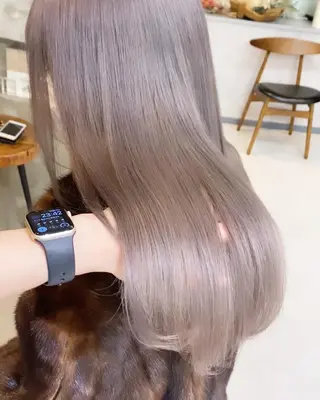 ロング カラー 藤田 清志のヘアスタイル