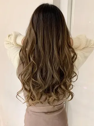 ロング カラー ✨美髪透明感ソムリエ ✨💎KAZU💎のヘアスタイル