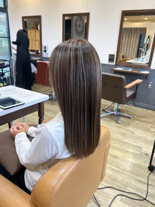 カラー Kasahara Akariのヘアスタイル