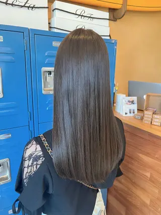 カラー 藤井 清香のヘアスタイル