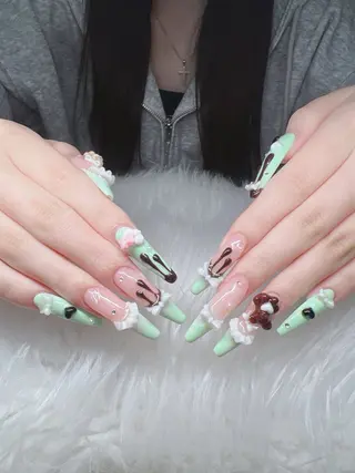 ネイル Lee Nails チップ長さだし専門店のネイルデザイン