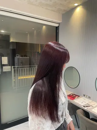 ロング RAF Sakuraのヘアスタイル