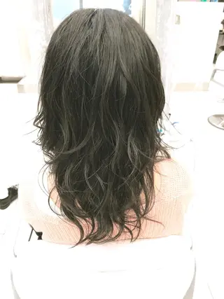 セミロング カラー 田中 慎也のヘアスタイル