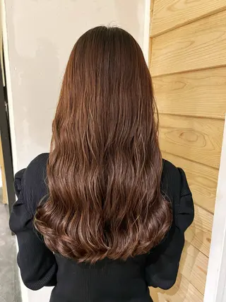ロング コテ巻き風パーマ サトウタケル 表参道のヘアスタイル