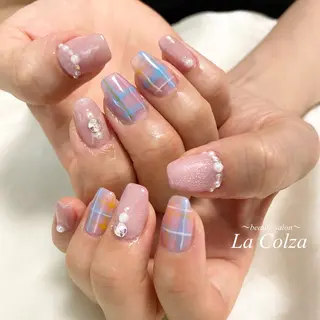 ネイル La Colzaのネイルデザイン