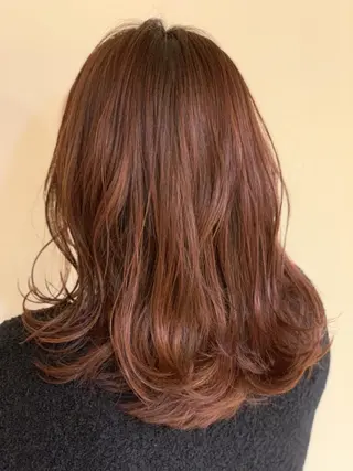 ミディアム カラー パーマ 宮澤 タケル ミディアムヘアのヘアスタイル