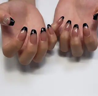 ネイル Nailsalon Lebelのネイルデザイン