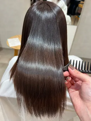 ロング 縮毛矯正/髪質改善 riwaのヘアスタイル