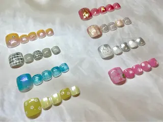 ネイル HENECY🎀 Rinのネイルデザイン