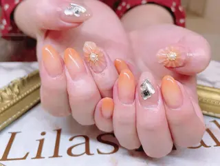 ネイル Lilas Nailのネイルデザイン