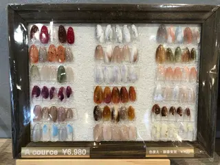 ネイル Cleo中目黒店 Hinahoのネイルデザイン