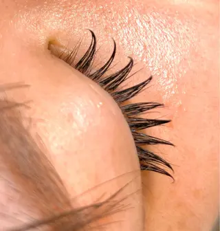 マツエク・マツパ うちかわ ゆまのマツエク・マツパデザイン